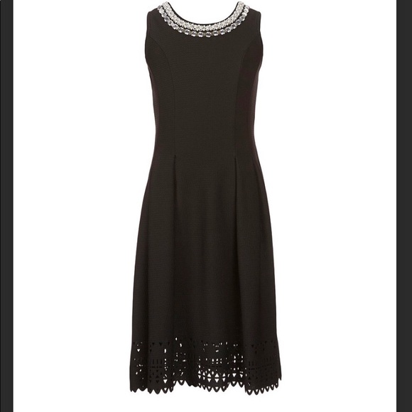 Classy little black dress!  Monteau Girl ~ sz 10-12 - Picture 1 of 9